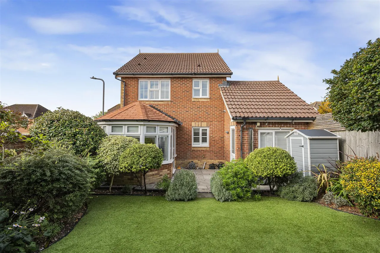 Micklefield Way, Seaford, photo 34