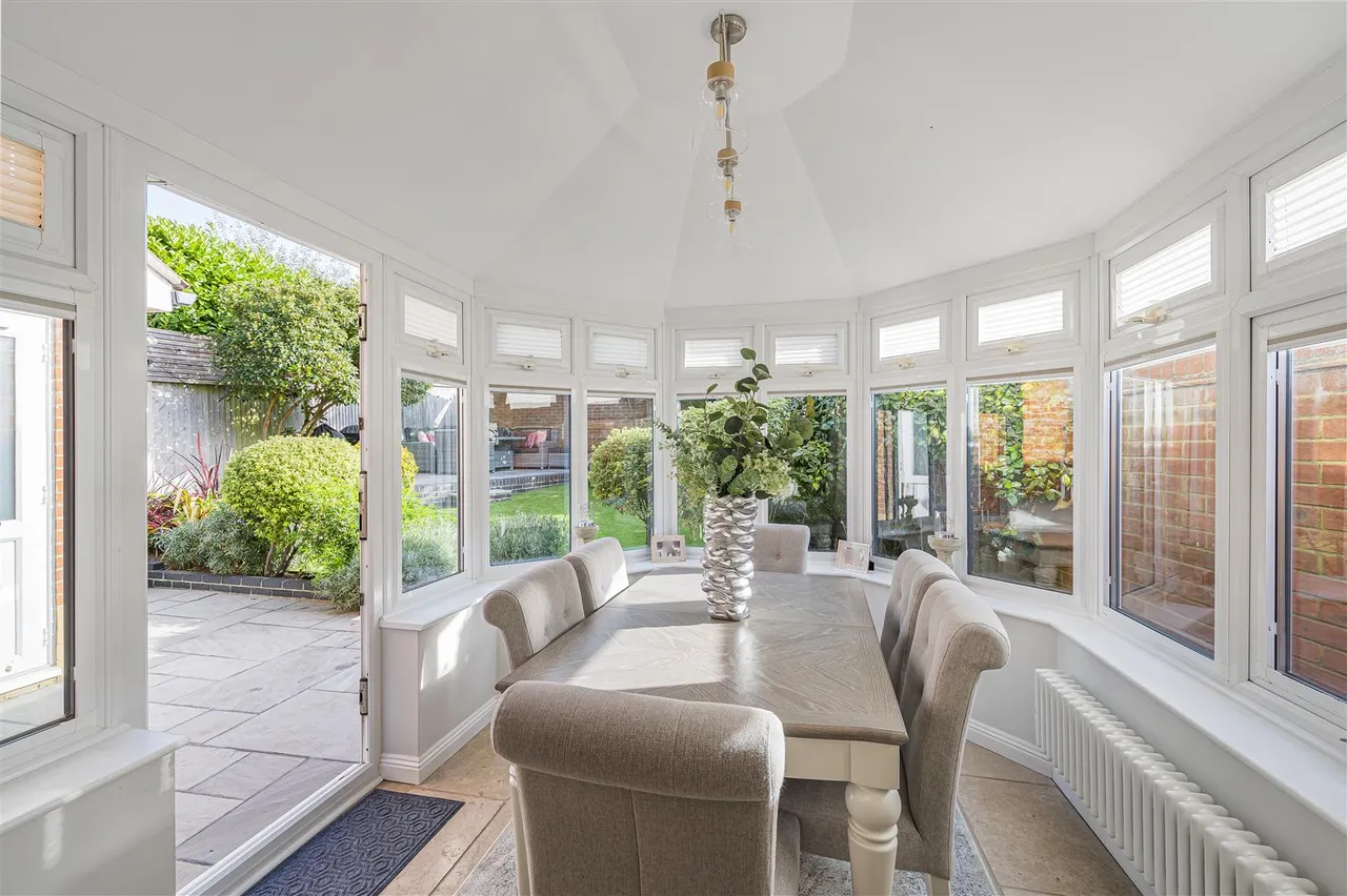 Micklefield Way, Seaford, photo 3