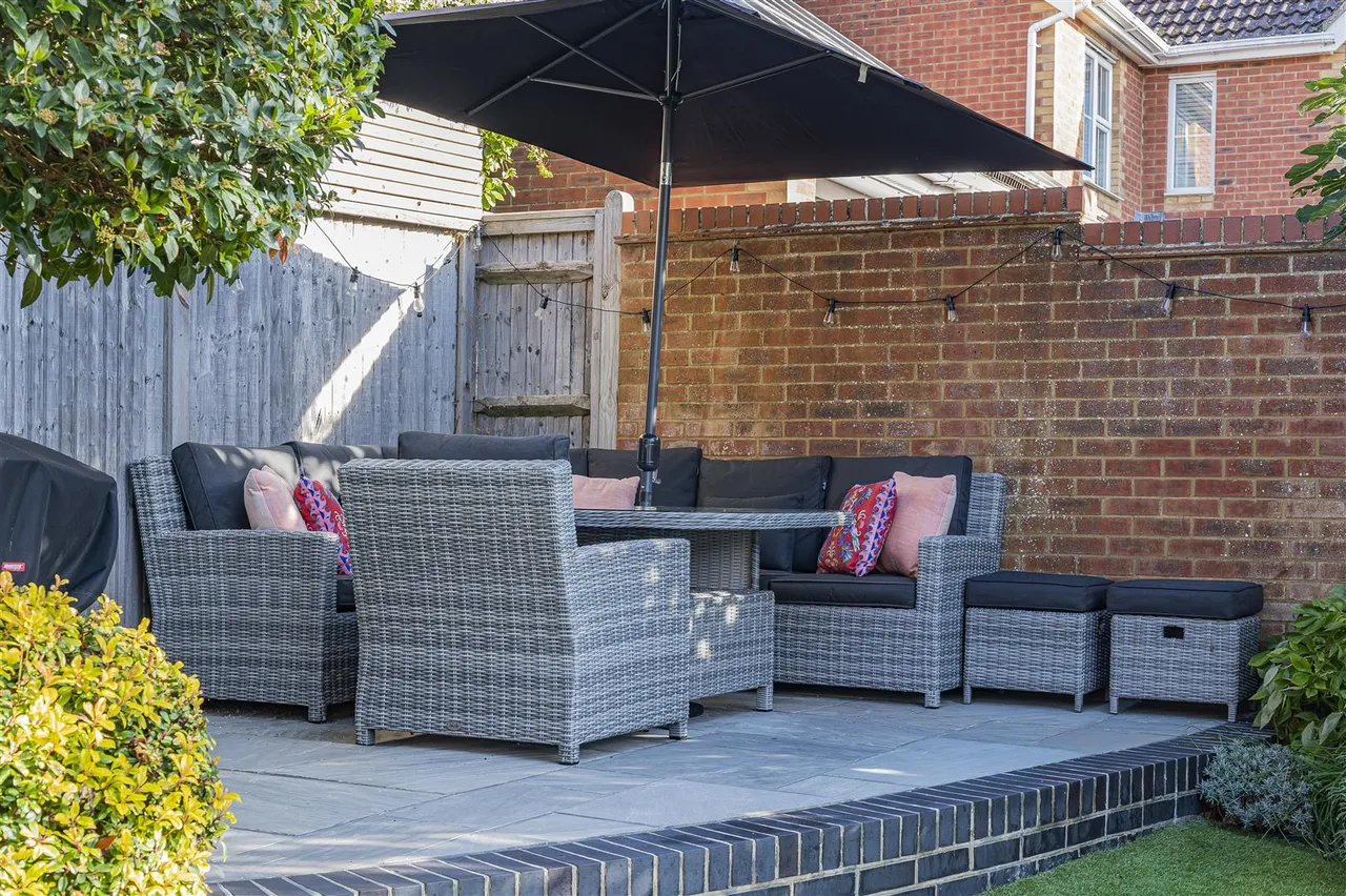 Micklefield Way, Seaford, photo 8