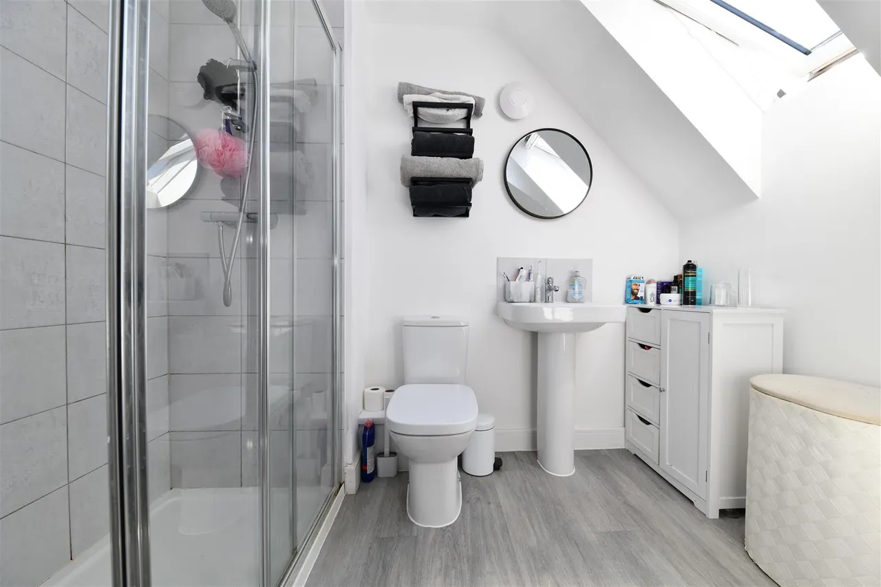 Lily Edge, Biggleswade, Beds, SG18 8YR, photo 6