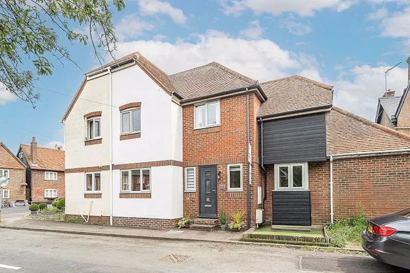 4 bed property for sale — Tring Road, Long Marston, Hertfordshire, HP23 4RL
