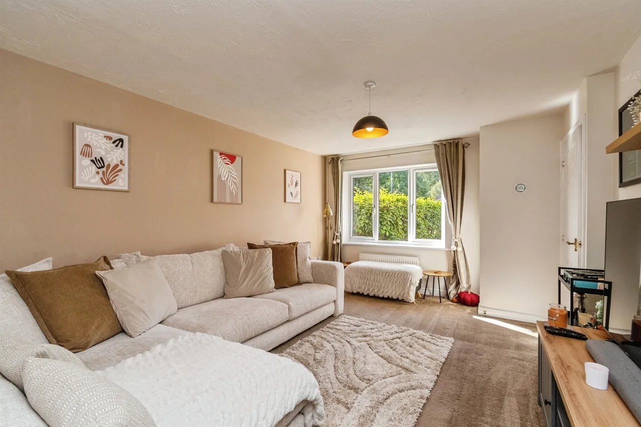 The Ridings, Cannock, WS11, photo 5