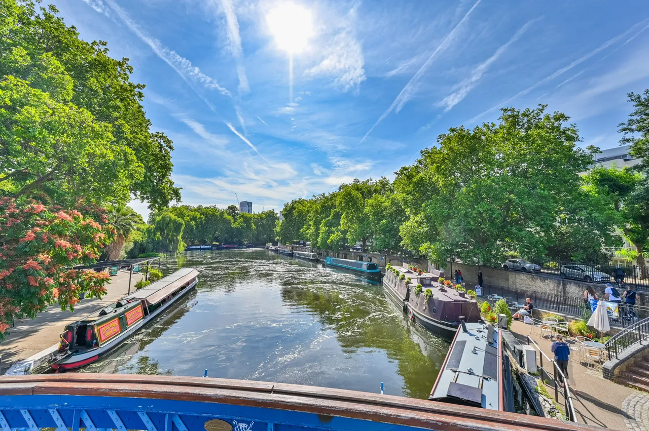29 Warwick Crescent, London, photo 2