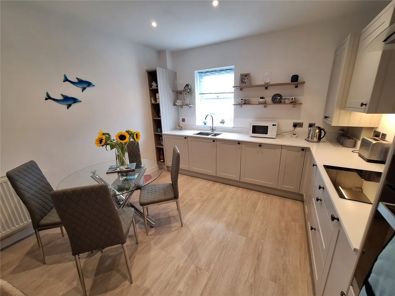 Amlwch Road, Benllech, photo 23