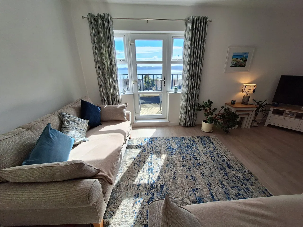 Amlwch Road, Benllech, photo 5