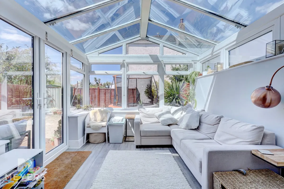 Castlemain Avenue, Bournemouth, BH6, photo 4