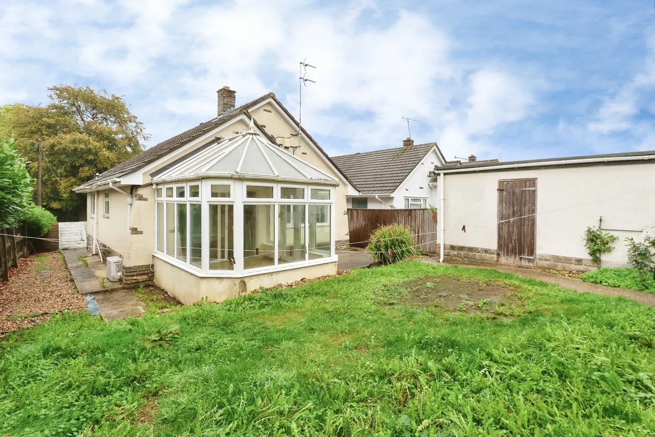 Linmead Drive, Bearcross, BH11, photo 4