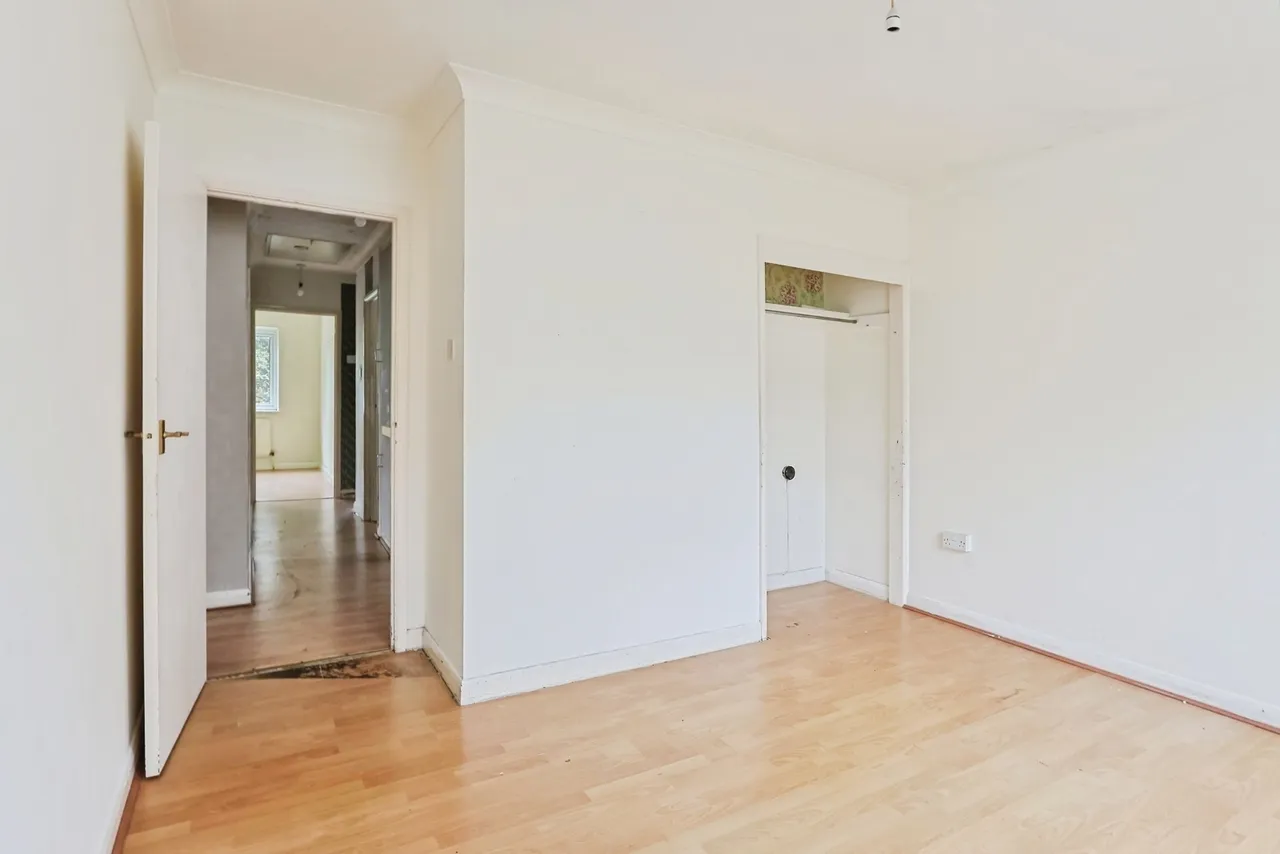 Linmead Drive, Bearcross, BH11, photo 9