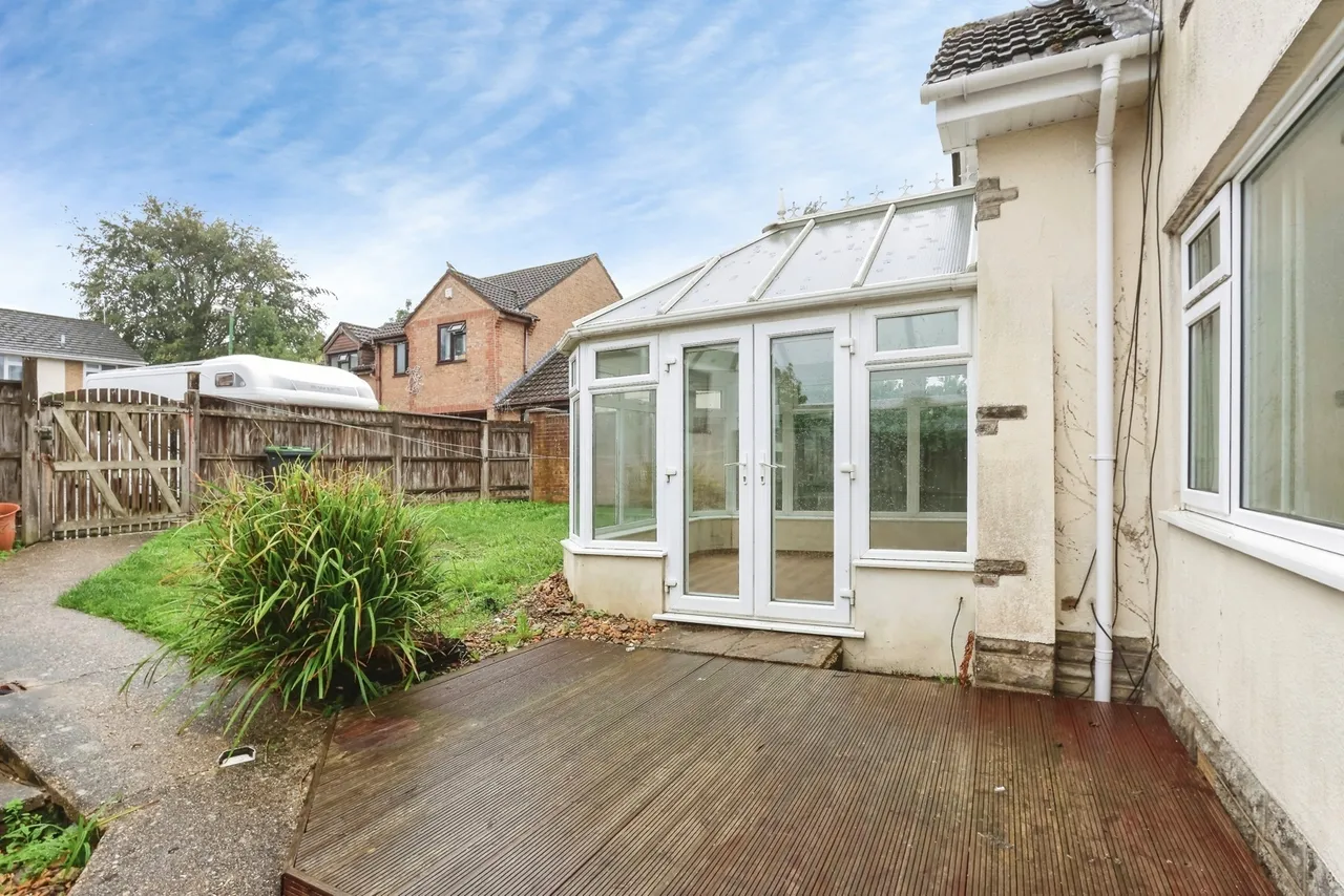Linmead Drive, Bearcross, BH11, photo 14