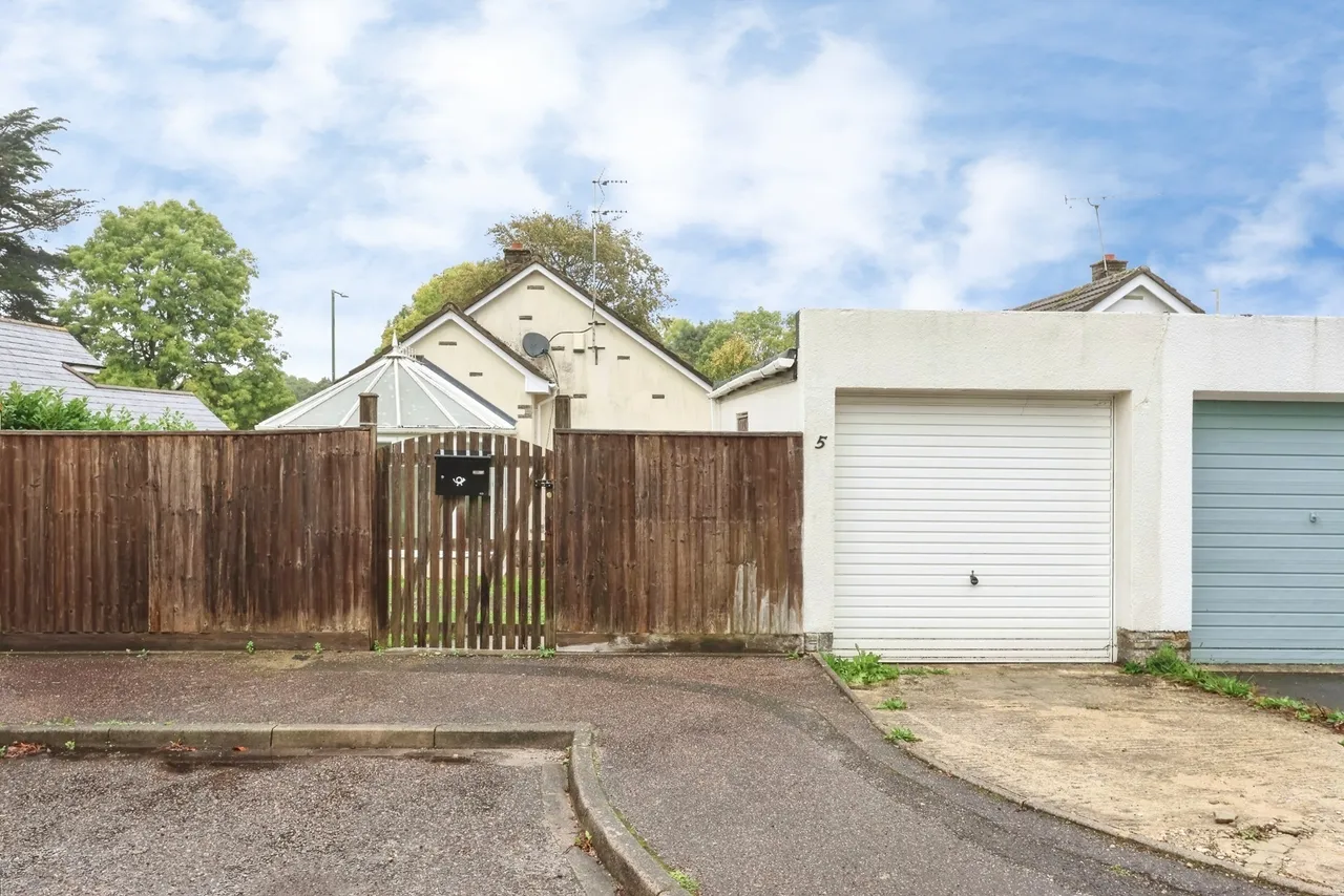 Linmead Drive, Bearcross, BH11, photo 16