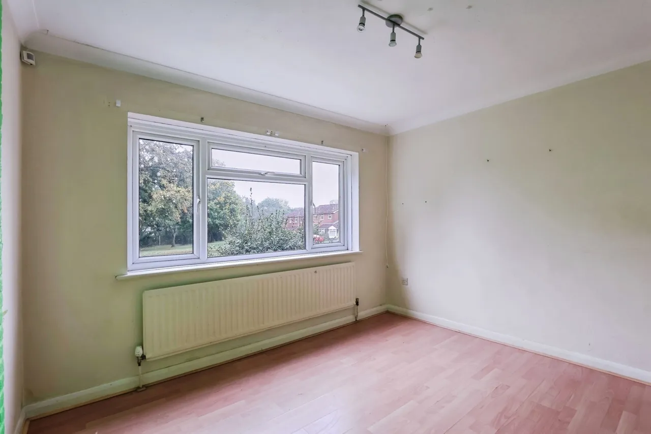 Linmead Drive, Bearcross, BH11, photo 11