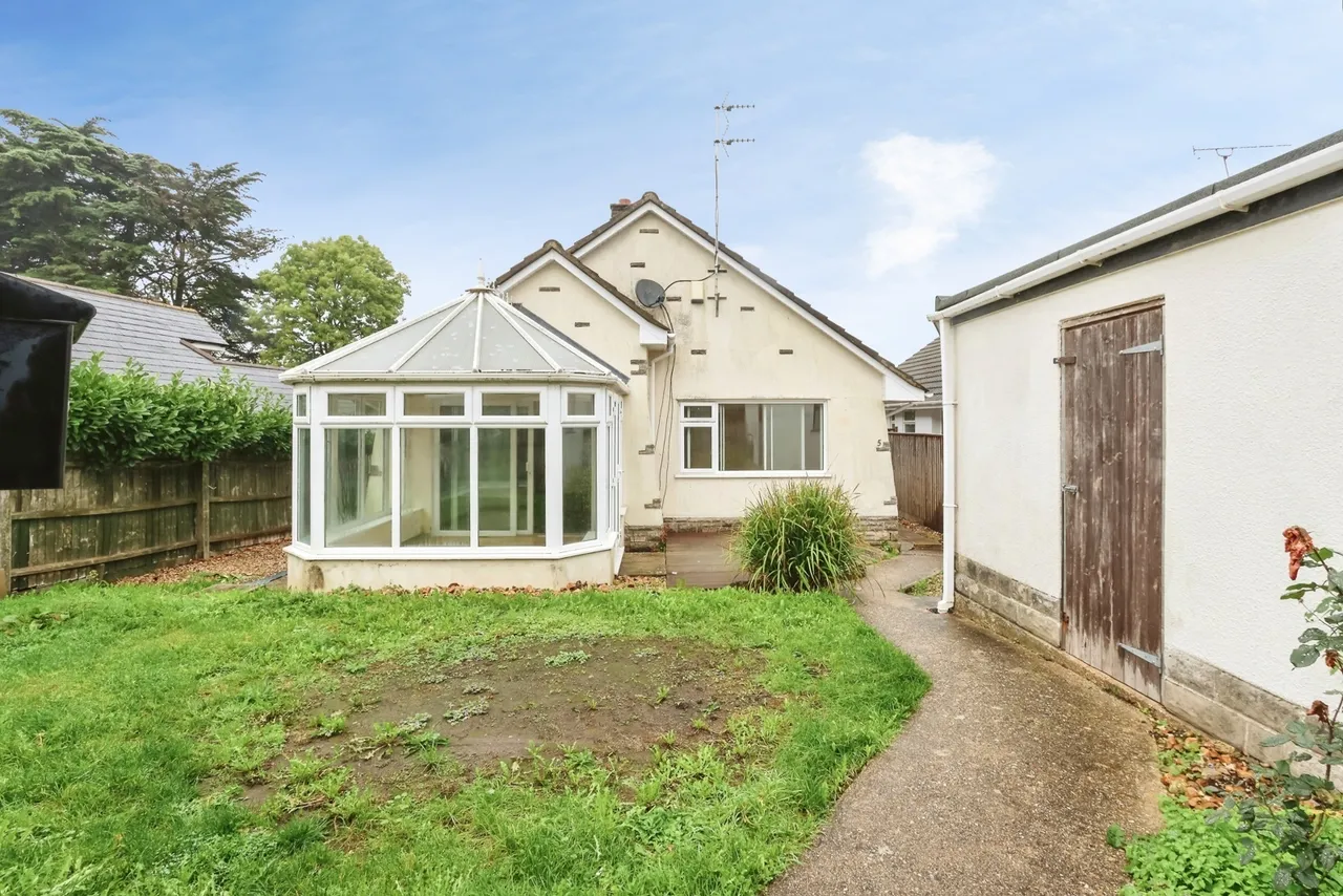 Linmead Drive, Bearcross, BH11, photo 15