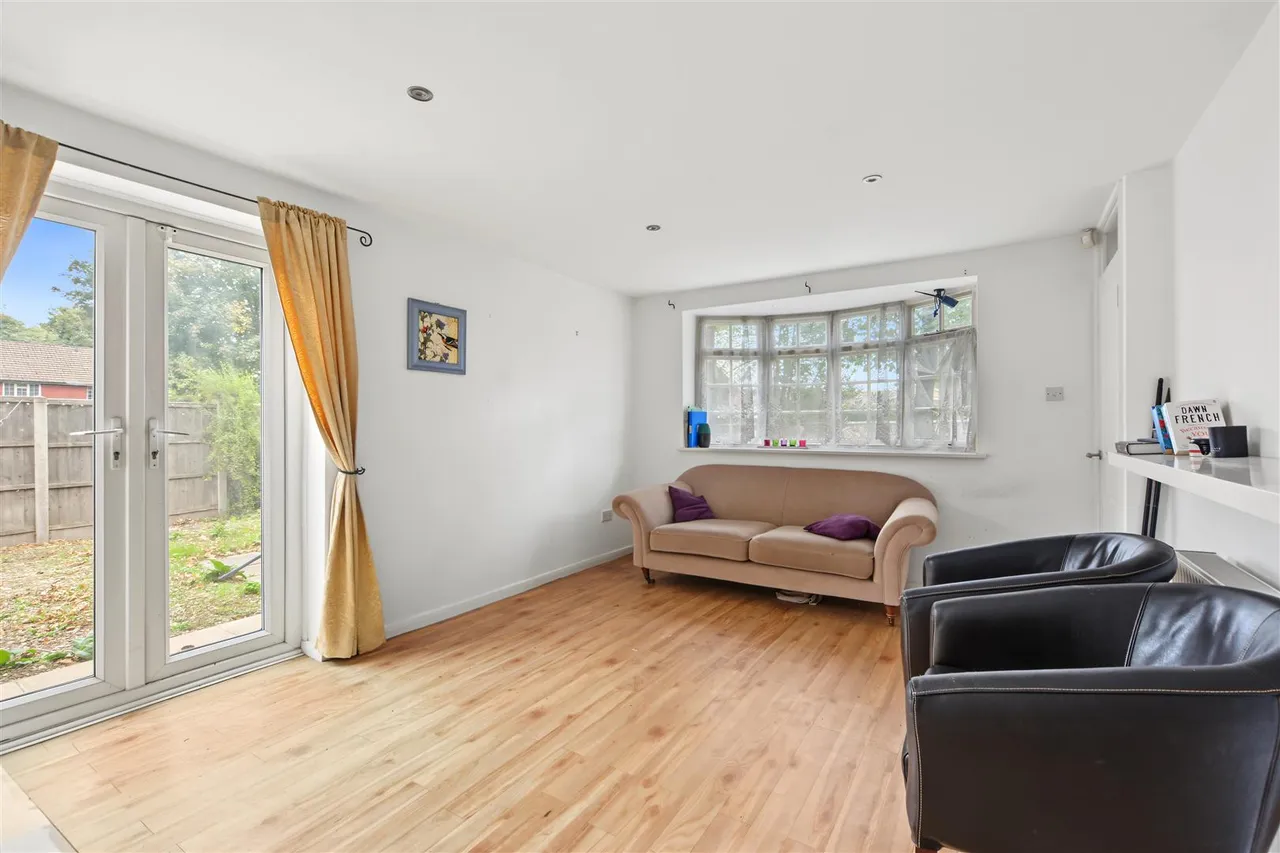 Saxon Green, Nottingham, NG7, photo 6