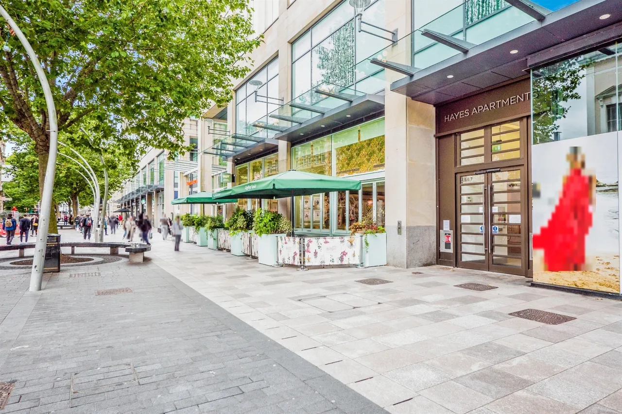 The Hayes, Cardiff, CF10, photo 17