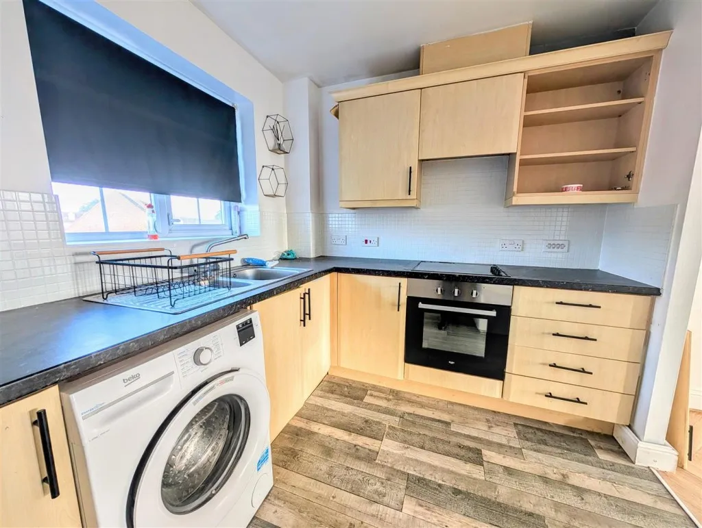 Walker Road, Walsall, WS3, photo 10