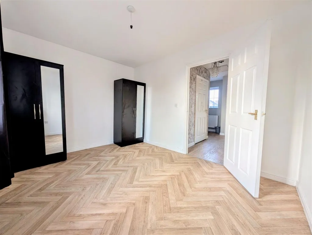 Walker Road, Walsall, WS3, photo 6