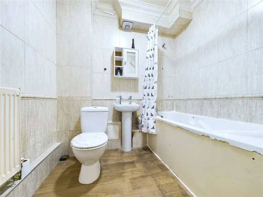 Upton Lane, Forest Gate, E7, photo 9