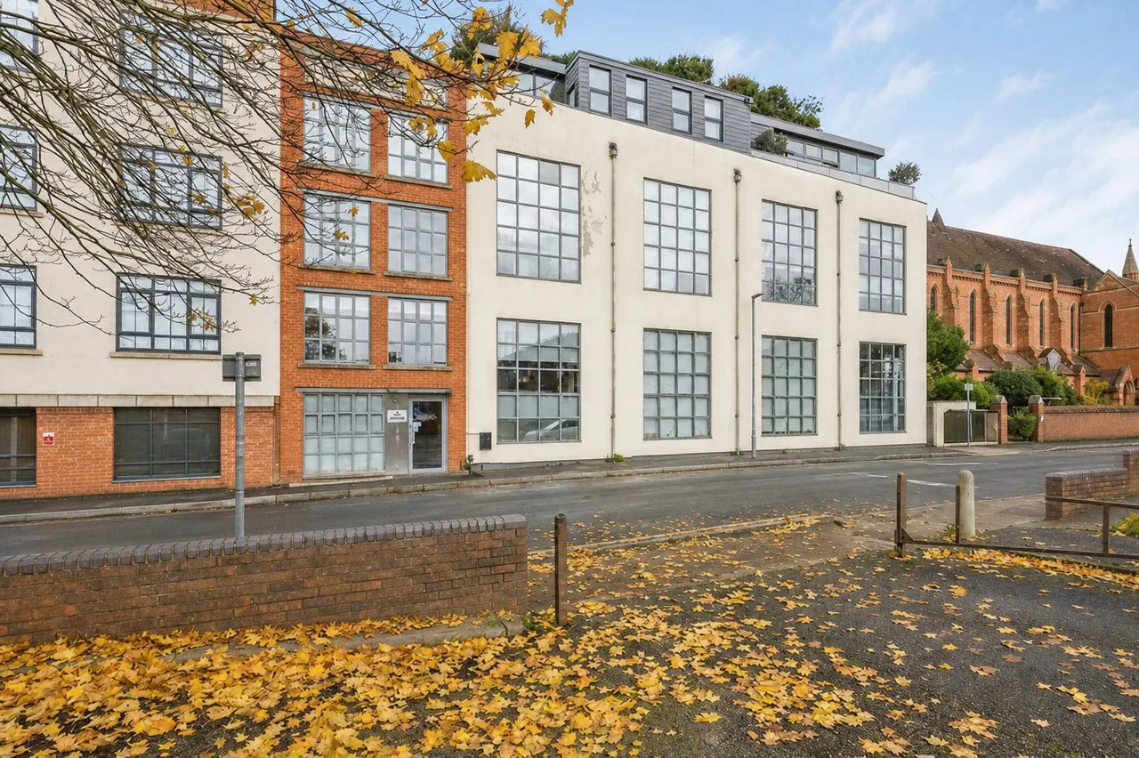 2 bed flat for sale — The Light Box, Duke Street, Northampton, NN1 3BA