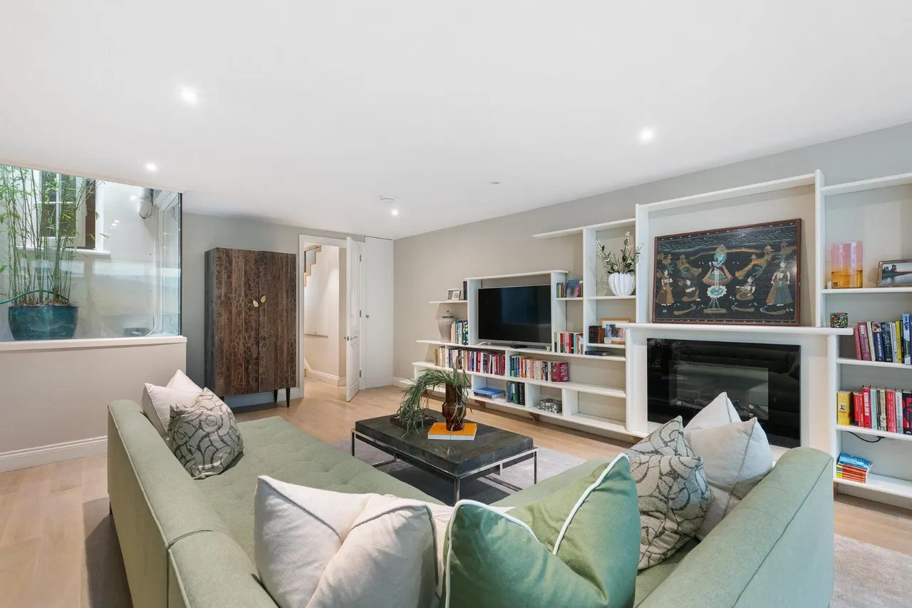 Bovingdon Road, Fulham, London, SW6 2AP, photo 8