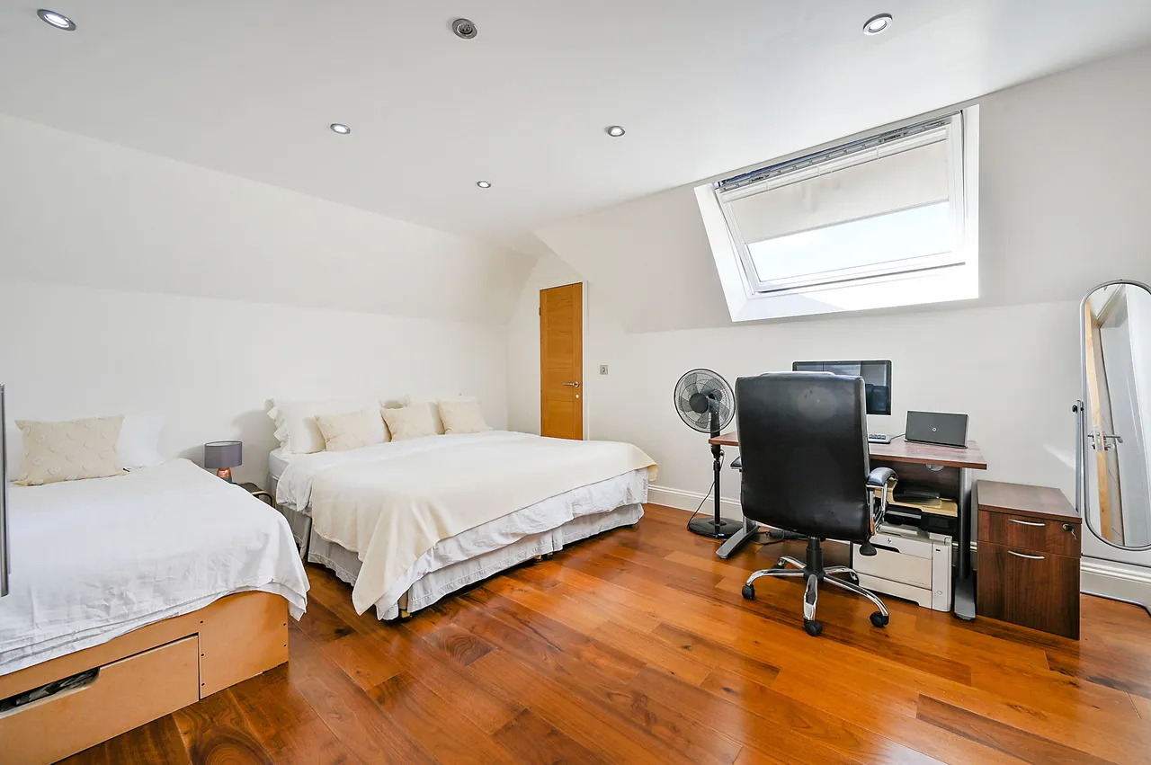 London, W5, photo 23