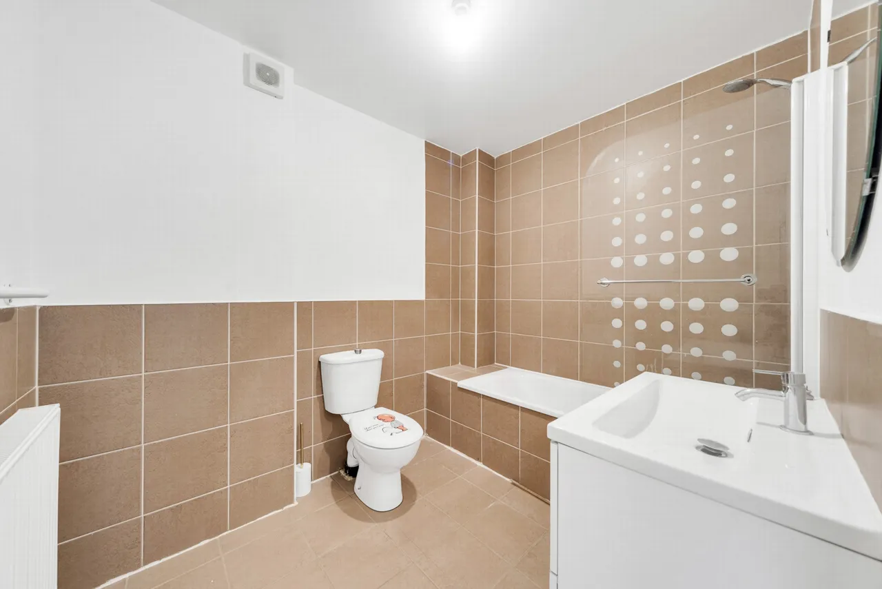 Churchdown, Bromley, BR1 5PT, photo 9