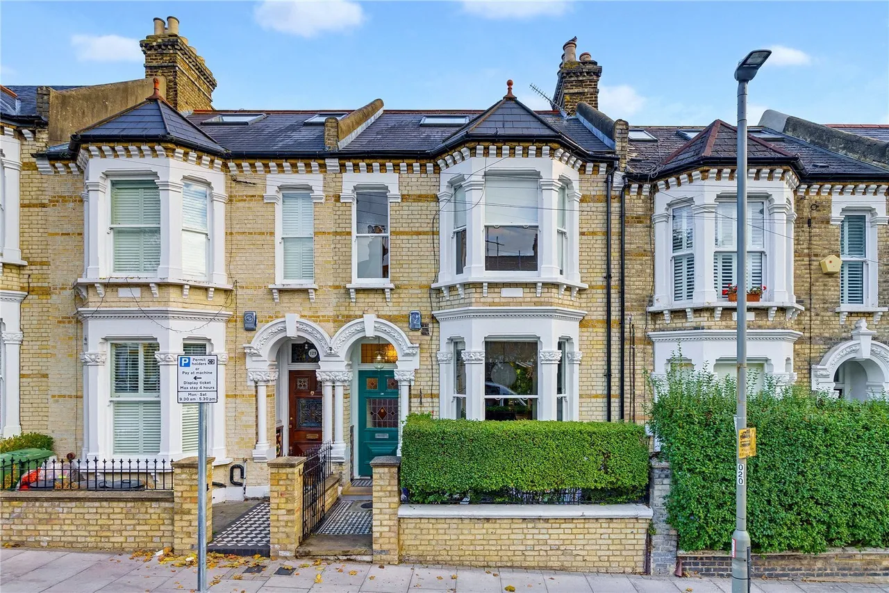 Honeywell Road, London, SW11, photo 17