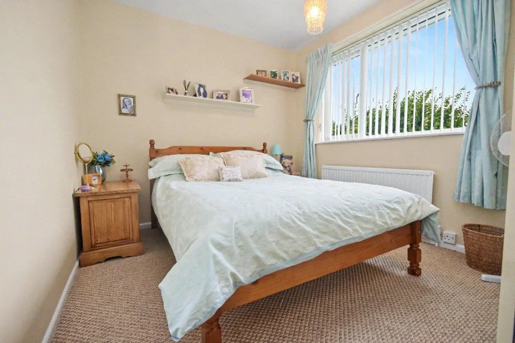 Magna Grove, Wakefield, WF2, photo 7