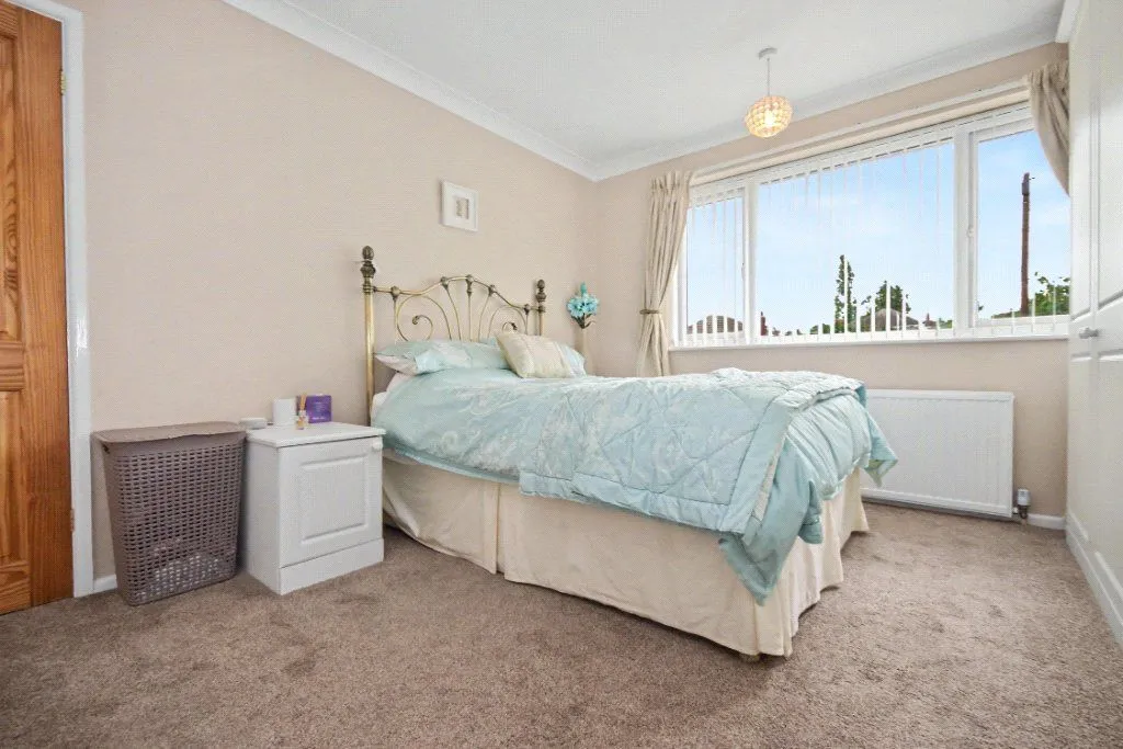 Magna Grove, Wakefield, WF2, photo 12
