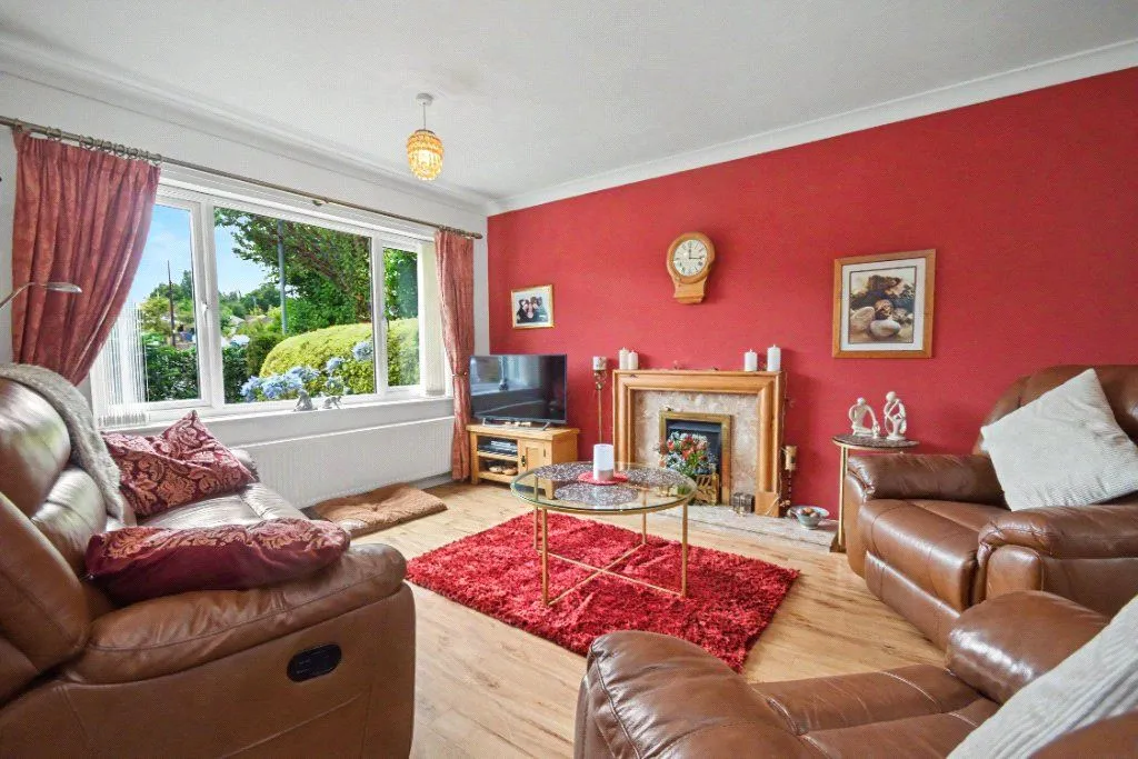Magna Grove, Wakefield, WF2, photo 2