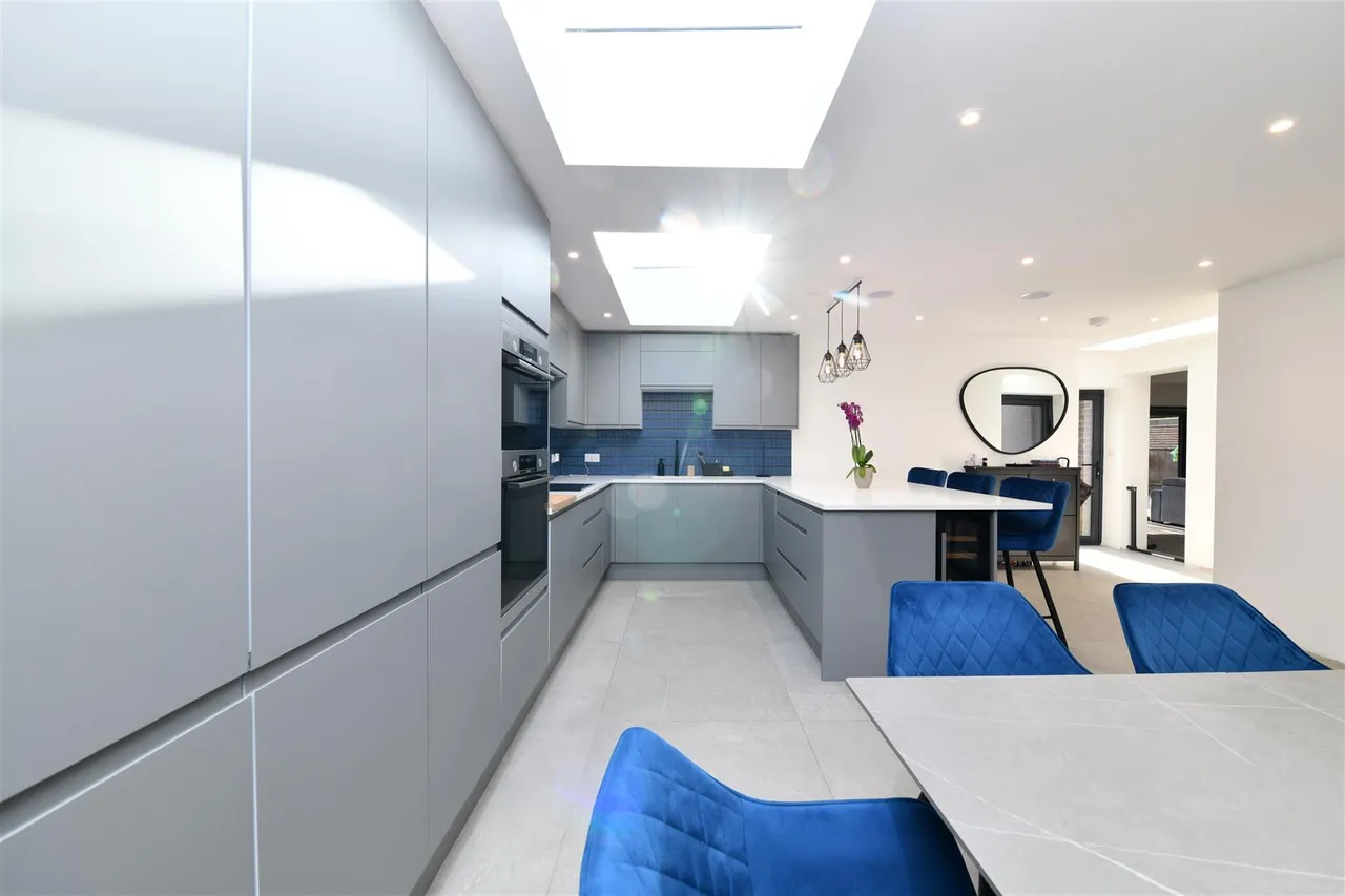 Shephall View, Stevenage, Herts, SG1 1RR, photo 17