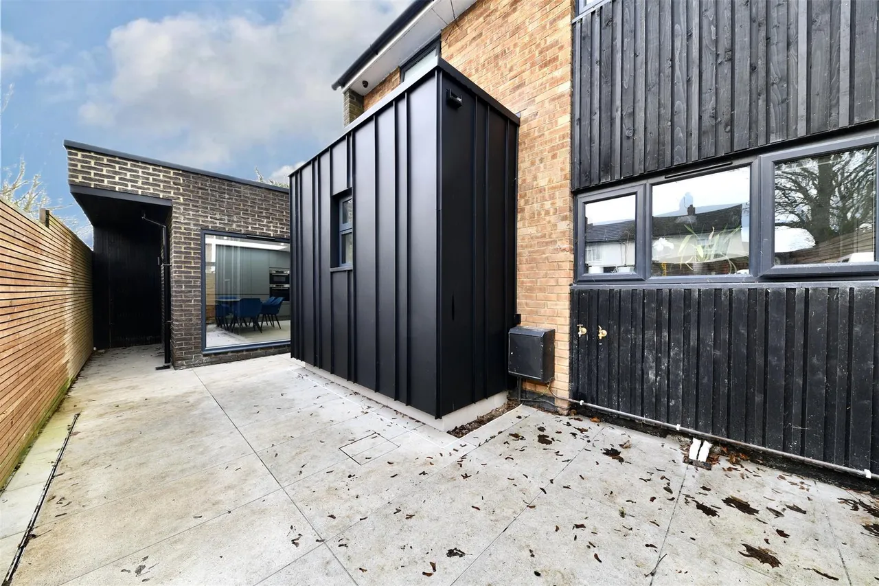 Shephall View, Stevenage, Herts, SG1 1RR, photo 13