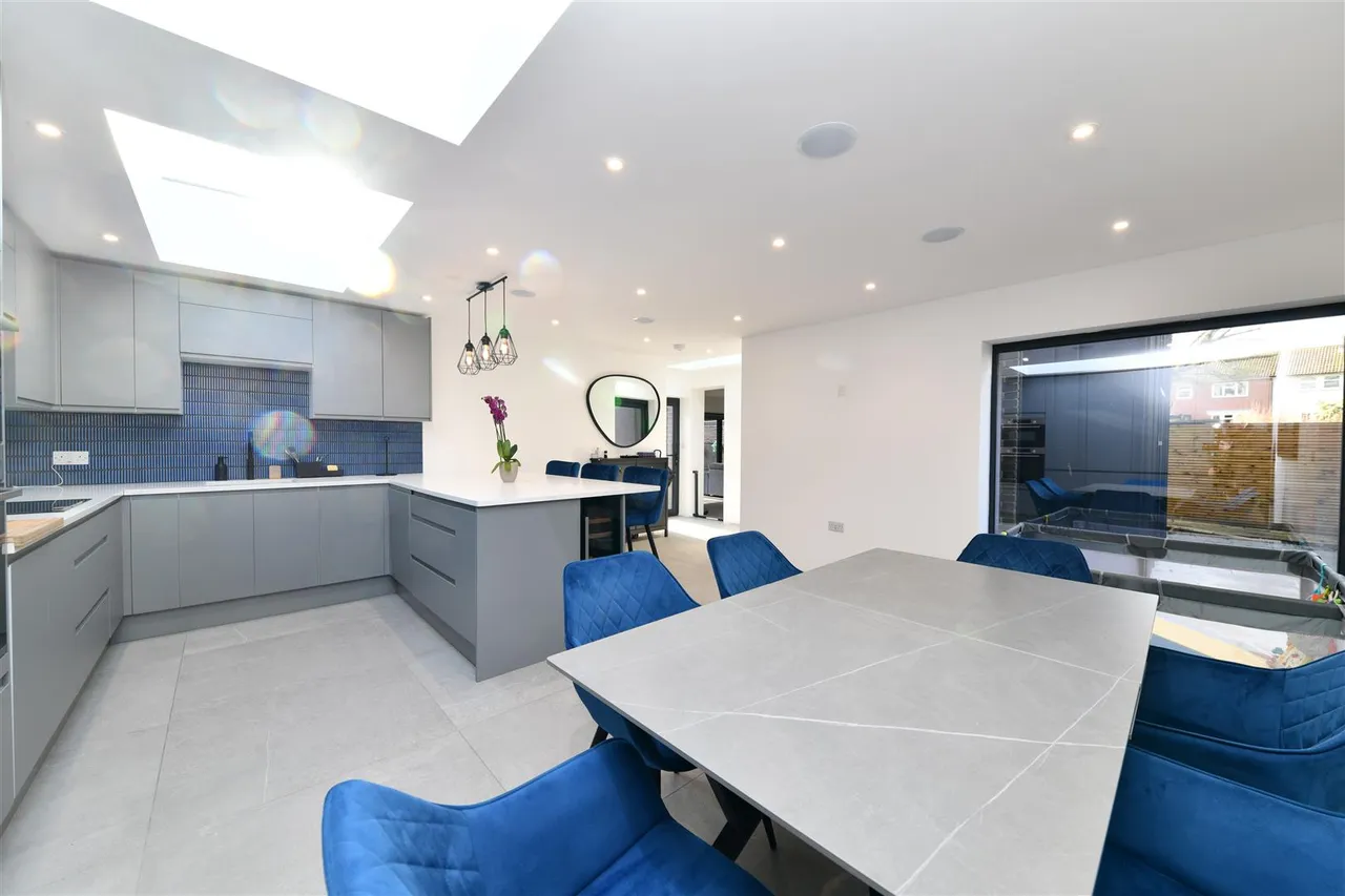 Shephall View, Stevenage, Herts, SG1 1RR, photo 18