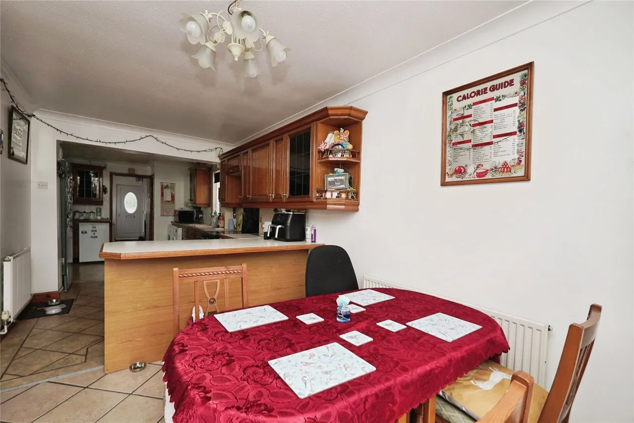 Vale View Road, Aylesham, Canterbury, Kent, CT3, photo 12