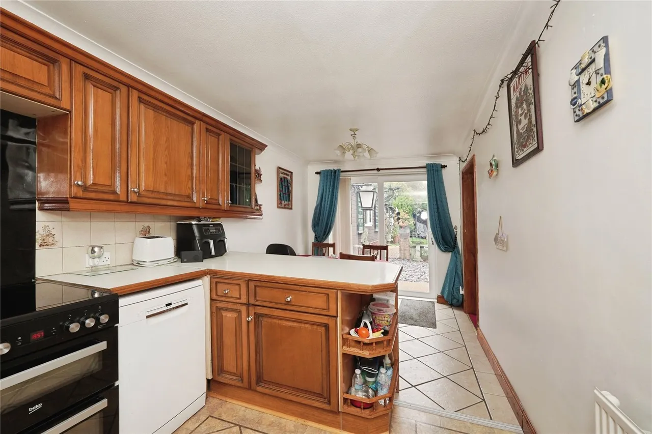 Vale View Road, Aylesham, Canterbury, Kent, CT3, photo 11