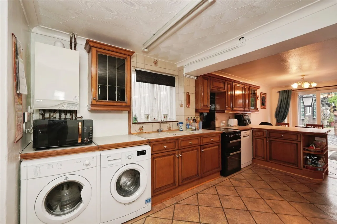Vale View Road, Aylesham, Canterbury, Kent, CT3, photo 5