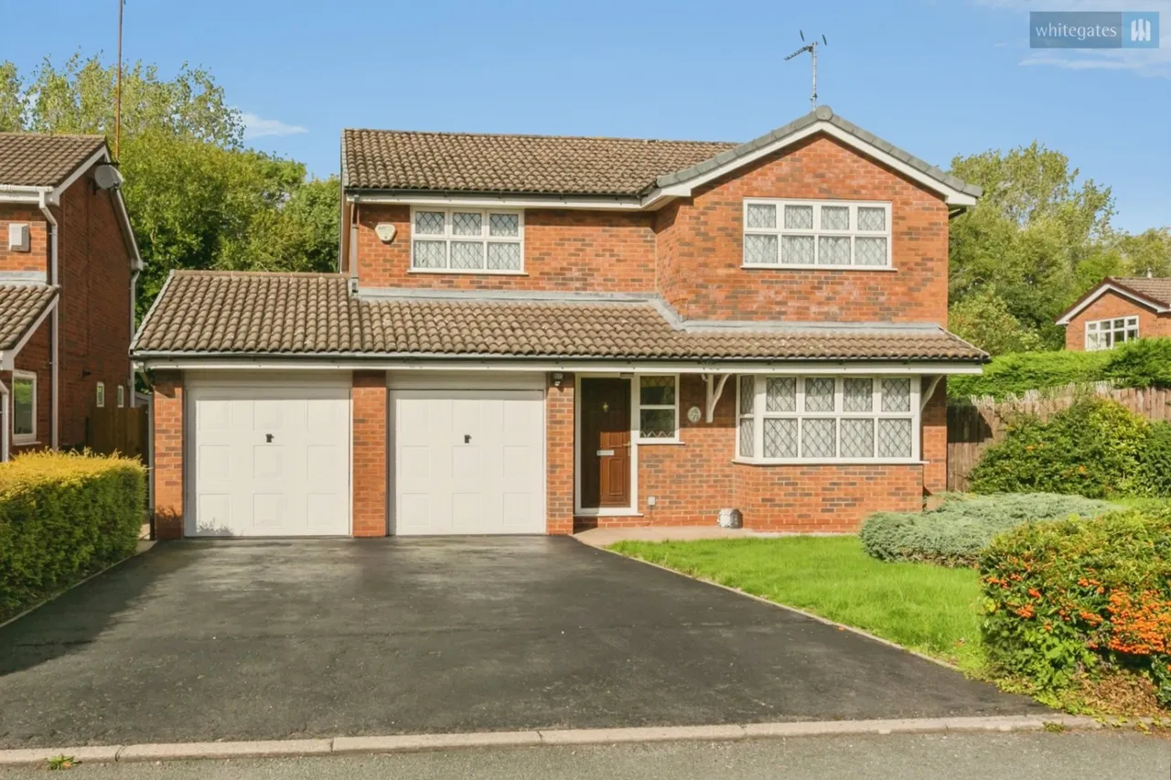 Charlcote Crescent, Crewe, CW2, photo 23