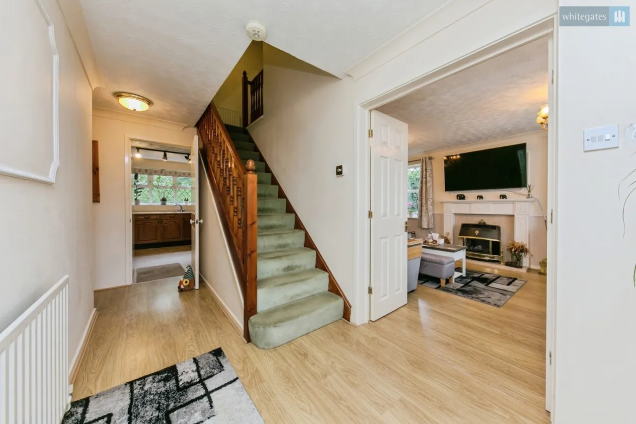 Charlcote Crescent, Crewe, CW2, photo 9