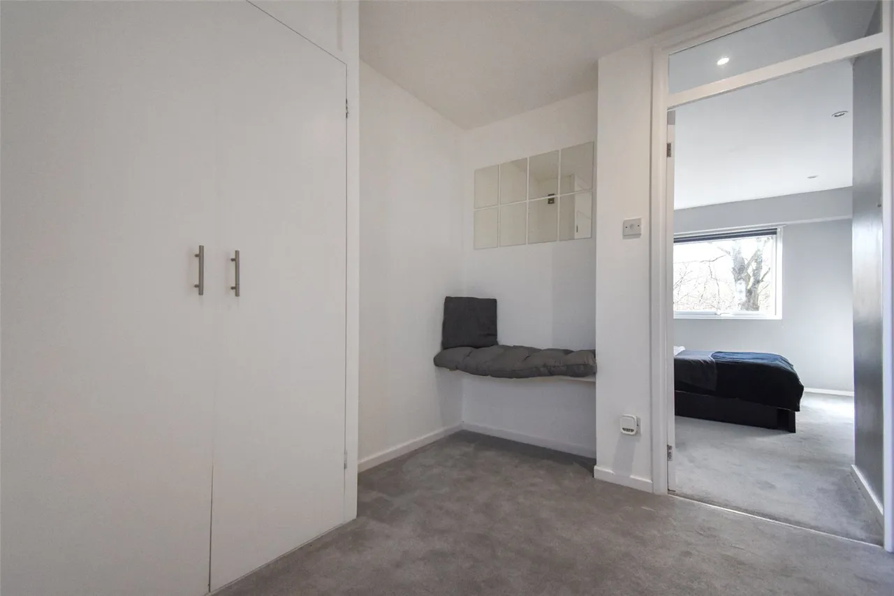 Overton Close, Aldershot, Hampshire, GU11 3RP, photo 10