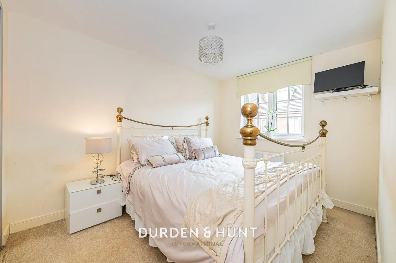 Abbess Terrace, Loughton, IG10, photo 13