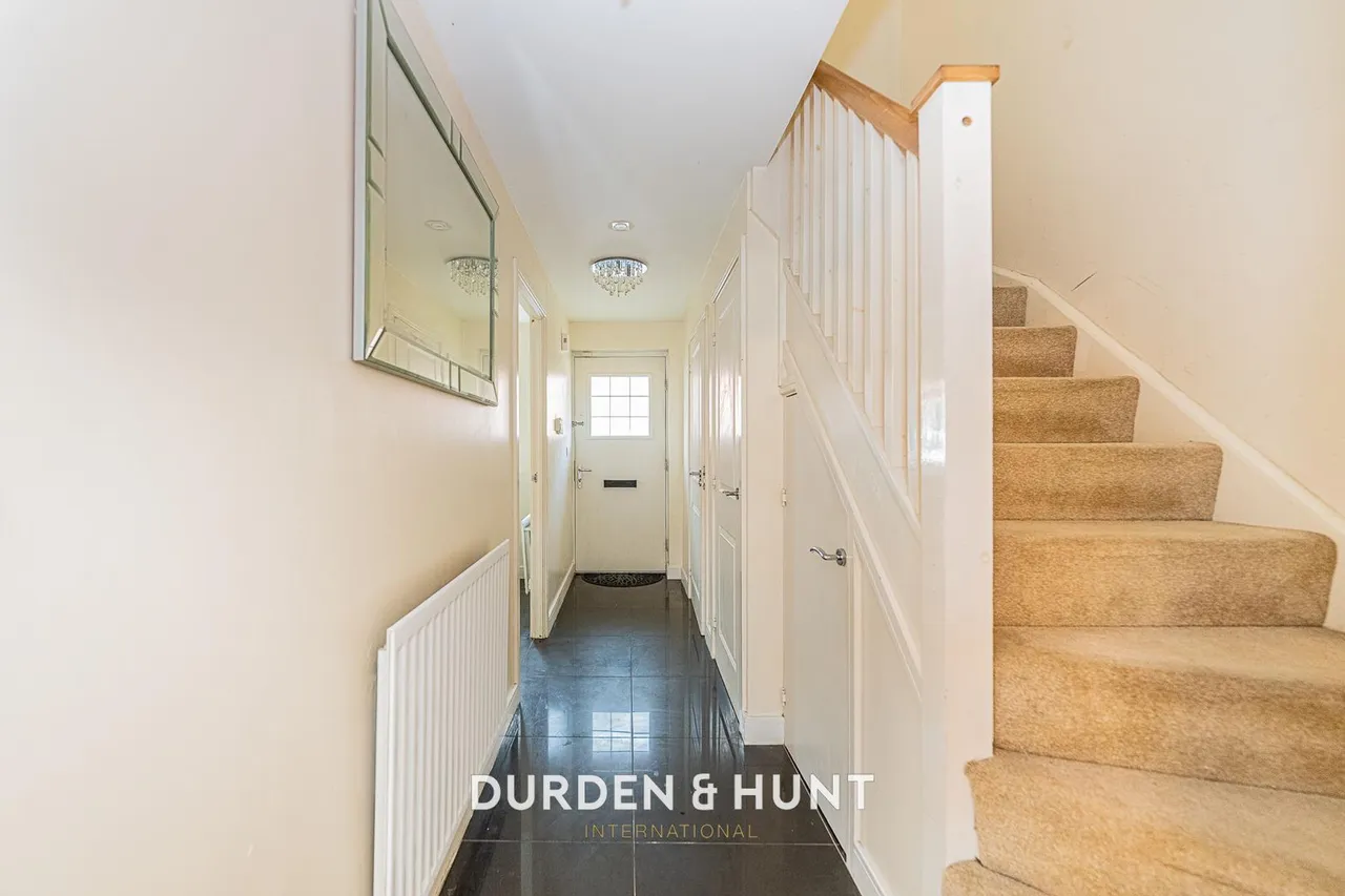 Abbess Terrace, Loughton, IG10, photo 5