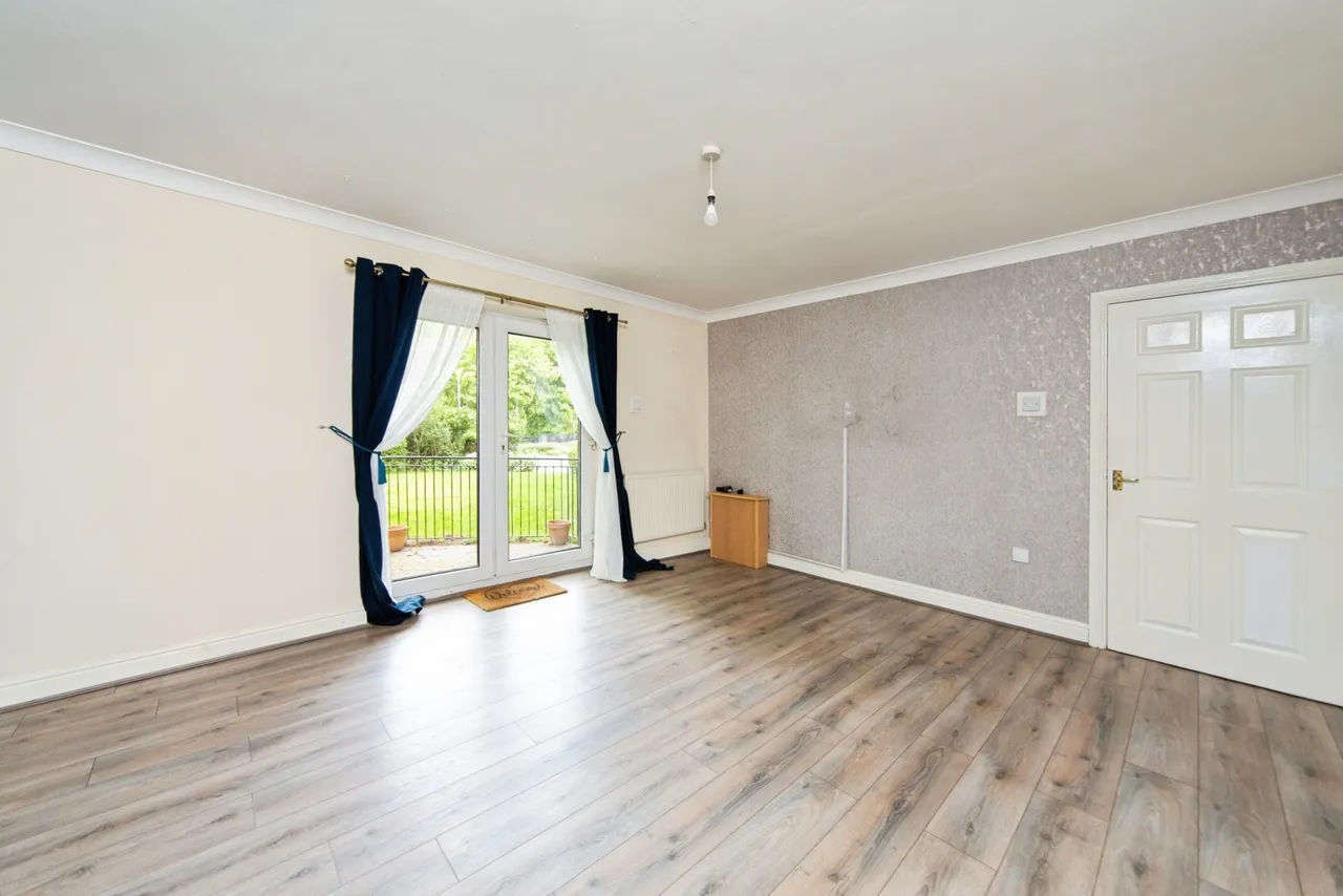 Aigburth Vale, Liverpool, L17, photo 7