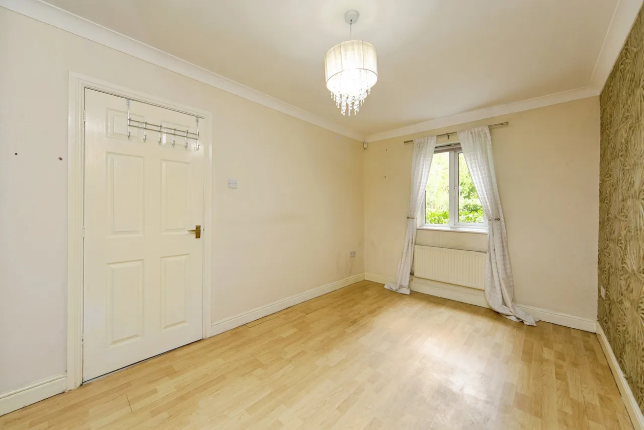 Aigburth Vale, Liverpool, L17, photo 13