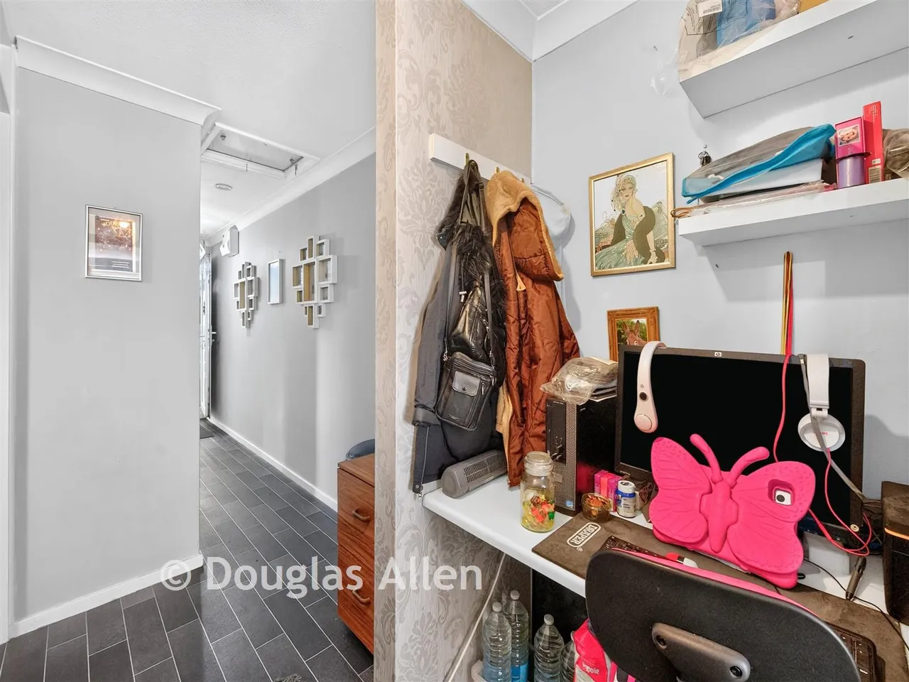 Bartlow Side, Basildon, SS13, photo 8