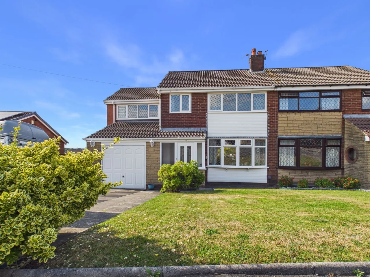 4 bed house for sale, Maple Avenue, Stalybridge, SK15