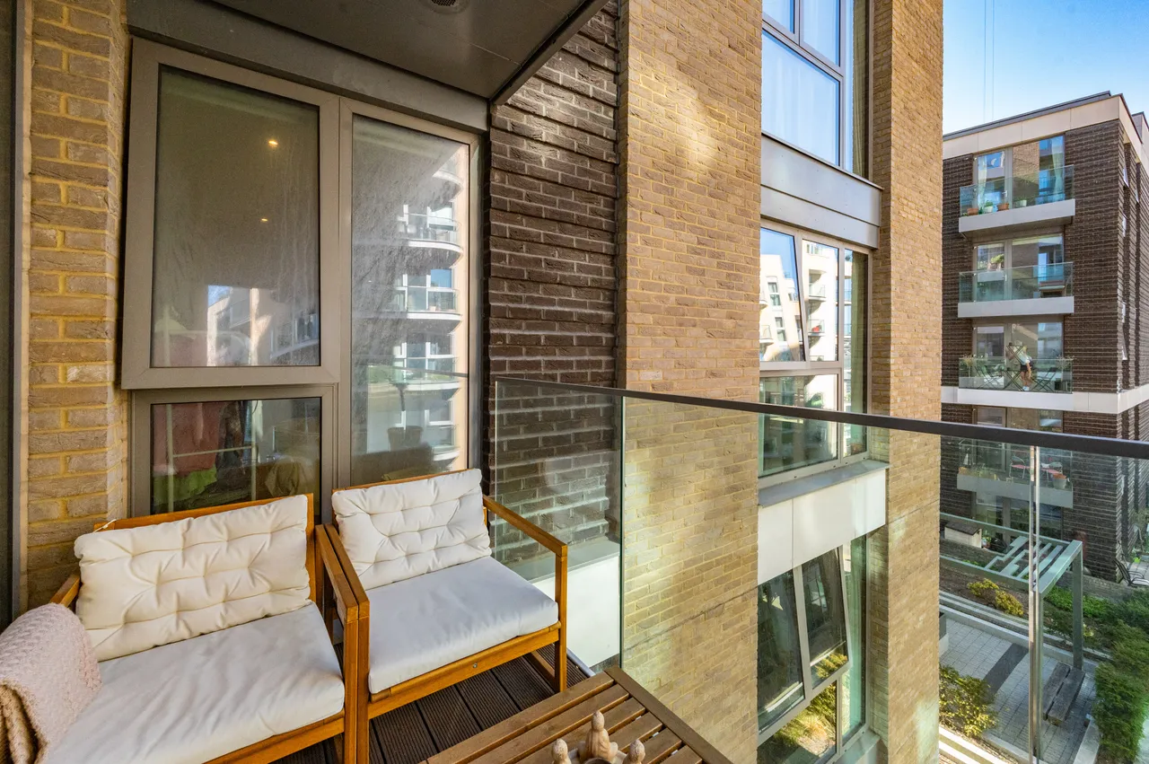 14, Voyager House, London, photo 9