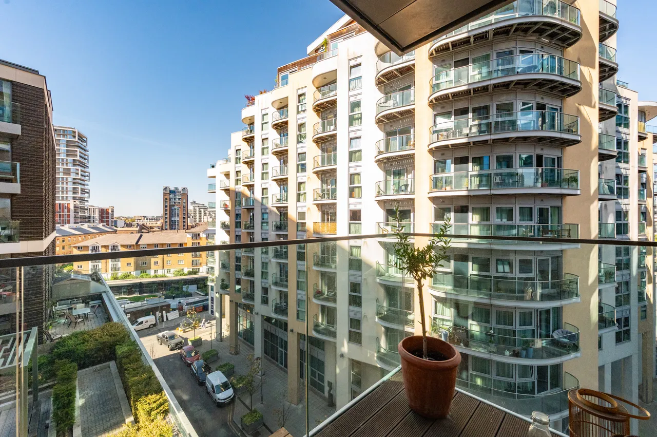 14, Voyager House, London, photo 10