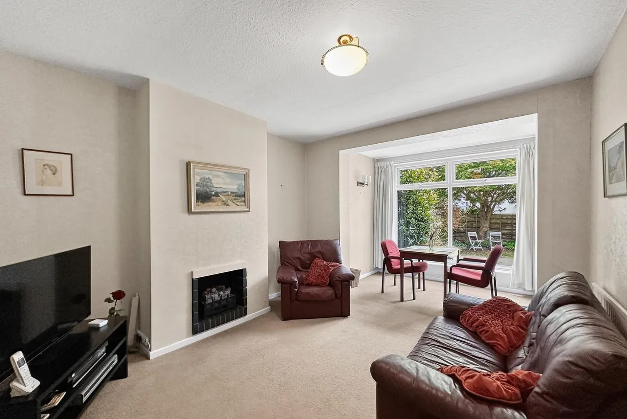 Tulip Drive, Timperley, Cheshire WA15 6LN, photo 5
