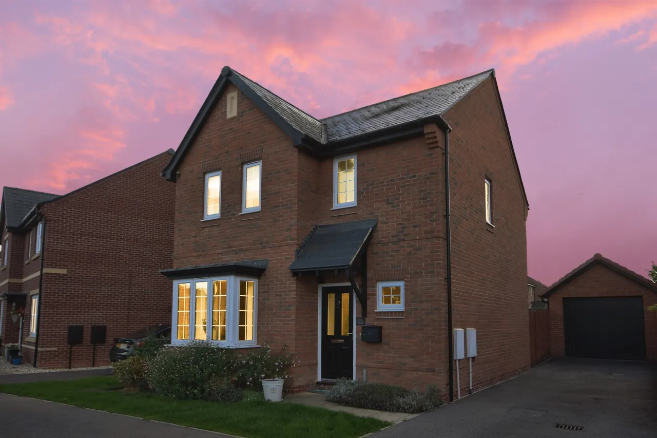 Hurrell Close, Halstead, CO9, photo 17