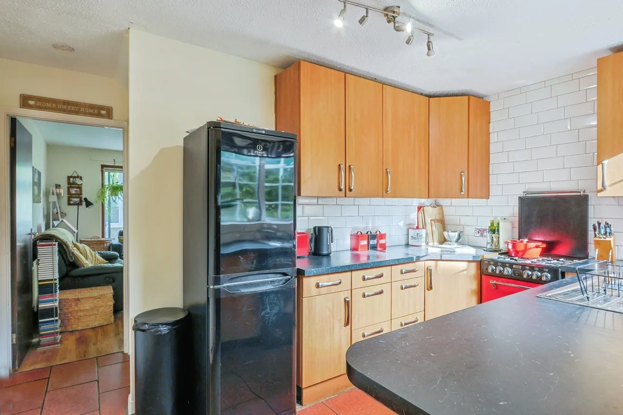 Rownhams Road, Bournemouth, BH8, photo 6