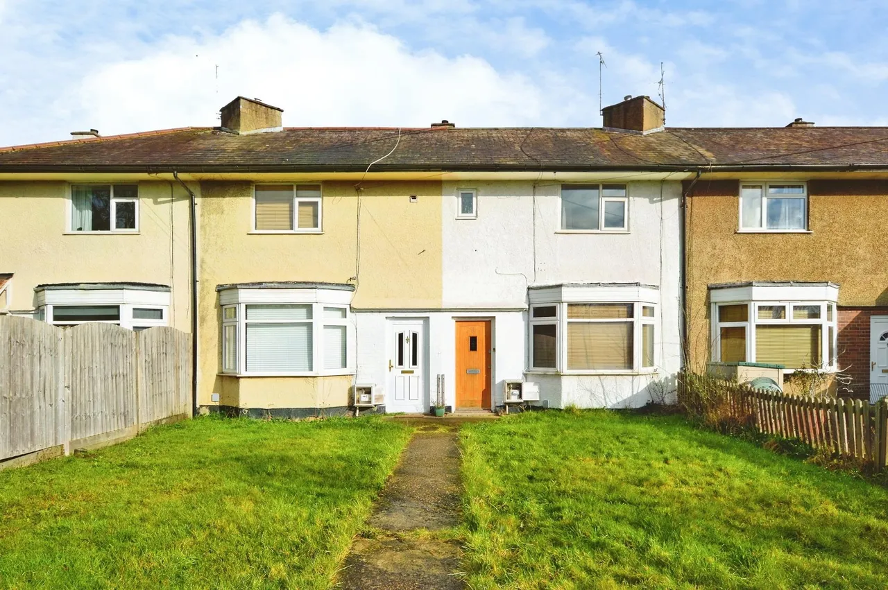 3 bed house to rent, North Cottages, St Albans, AL2